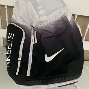 nike elite basketball duffel